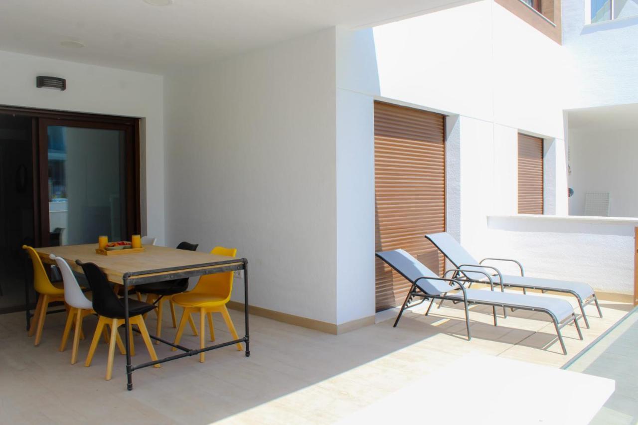 Beautiful Condo In Laguna Beach Resort Overlooking Laguna Rosa In Torrevieja With 2 Bedrooms And 2 Bathrooms Exterior foto